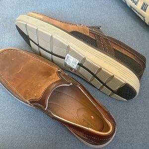 Clarks Men's Tan and Brown Slip-On Loafers